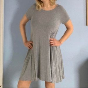 Old Navy Grey Shift Dress